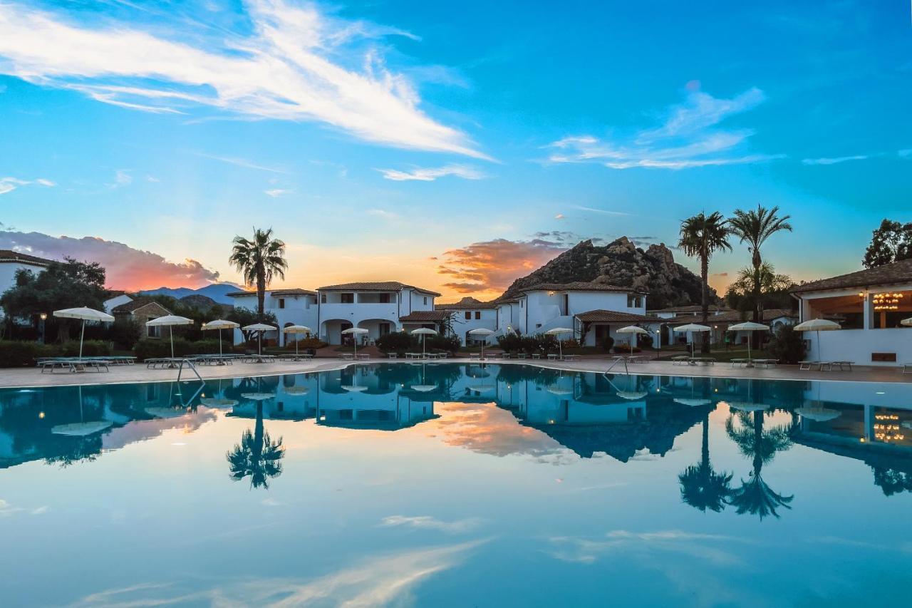 Marina Torre Navarrese Resort Санта-Мария-Наварезе Экстерьер фото