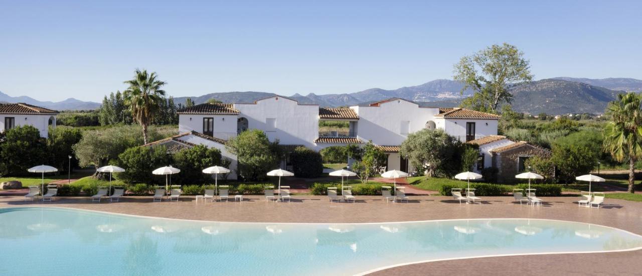 Marina Torre Navarrese Resort Санта-Мария-Наварезе Экстерьер фото